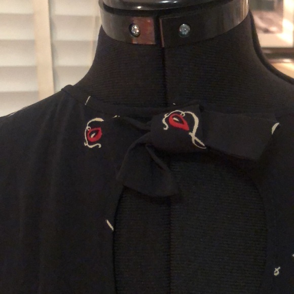 Bundle deal 2 x Retro stunning dresses . Both quirky in their own way - quality - Picture 7 of 12